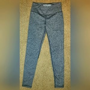 Victoria's Secret VSX Sport Knockout Legging Small